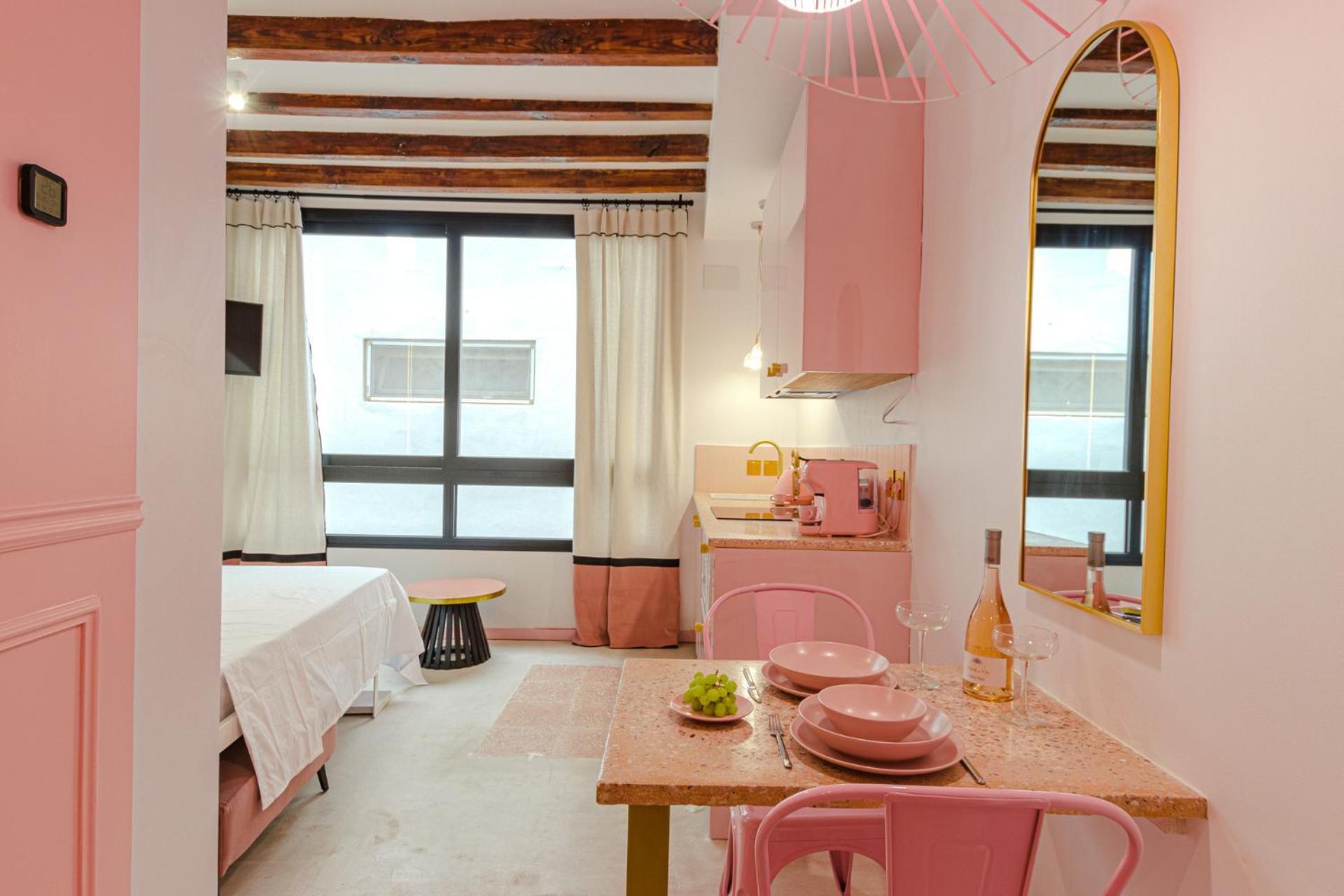 Glamorous Pink Studio In City Center 알리칸테 외부 사진