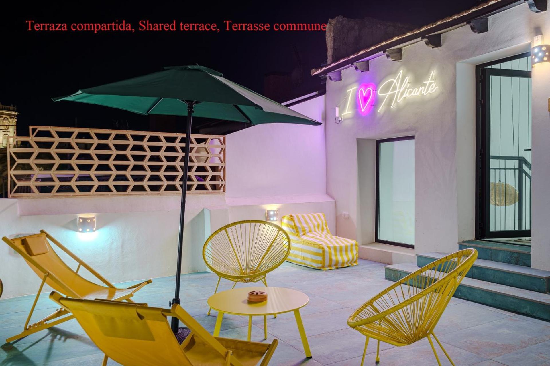 Glamorous Pink Studio In City Center 알리칸테 외부 사진